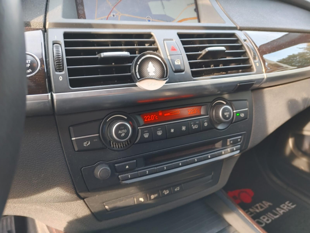 Bmw X5 — 22